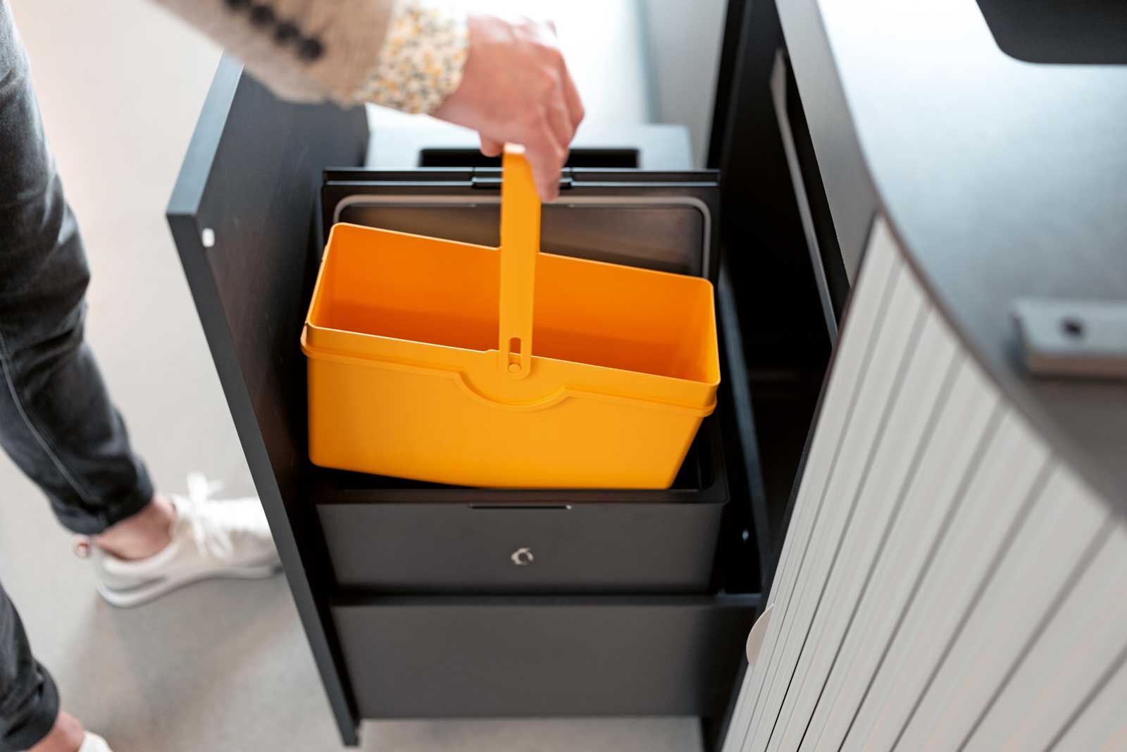 «FreezyBoy» kühlt die Küchenabfälle und hält so den Bioabfall geruchlos.