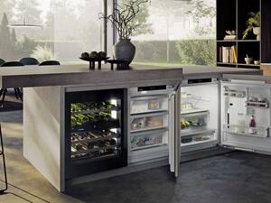 Der Gefrierschrank «SUFNd 365i Prime» von Liebherr mit integrierter «NoFrost»-Technologie sorgt für mehr Zeit im Alltag: «NoFrost» schützt den Gefrierteil vor unerwünschtem Eis, das viel Energie verbraucht und mitunter teuer ist. So entfallen mühsames Abtauen und Enteisen. Liebherr AG.