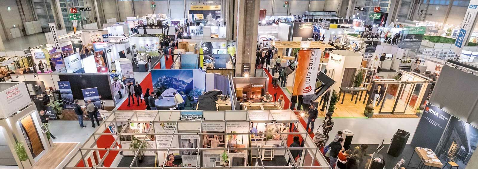 Die Messe «Bauen Wohnen Energie» bietet ein vielfältiges Messeprogramm mit kostenlosen Fachvorträgen, Foren und Beratungsmöglichkeiten sowie zahlreichen Ausstellern zu den Themen Bauen, Sanieren, Wohnen und Energie.