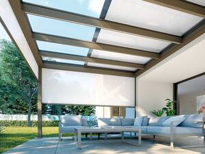 «Vetro Fino» ist ein Allwetterdach, mit dem der Wohnraum lichtdurchflutet bleibt und ist in einer Breite von sieben Metern sowie mit einer Ausladung bis 4,5 Meter verfügbar. Eine zusätzliche Option bildet die Beleuchtung aus dimmbaren LED-Spots. Stobag AG.