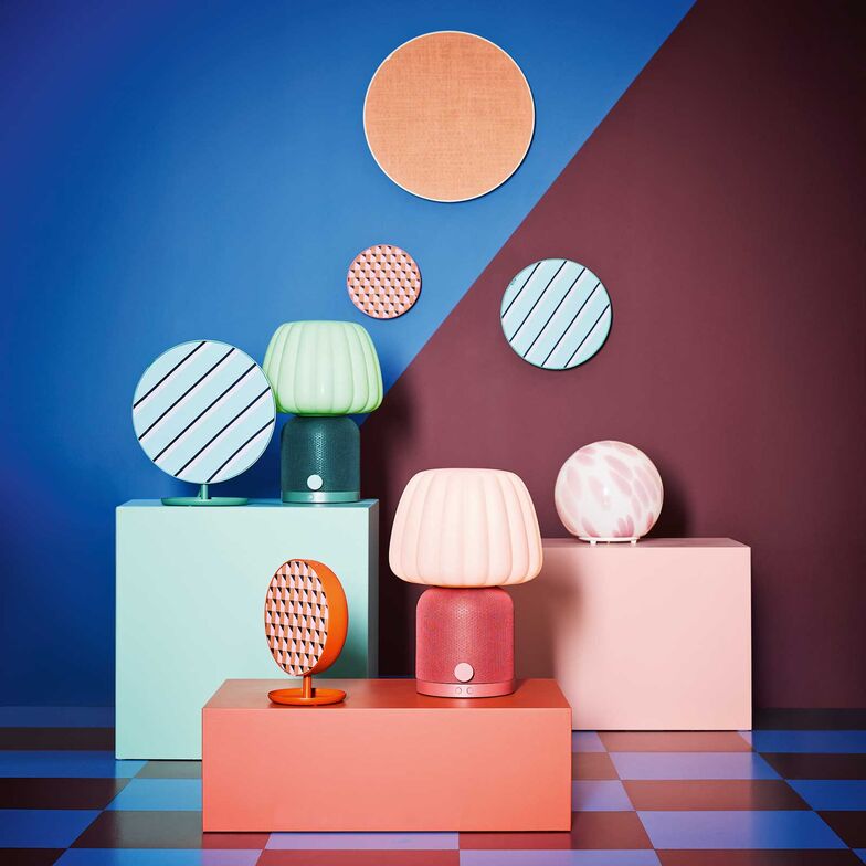 Leuchten und Sound-Boxen «Solskydd» von Ikea.